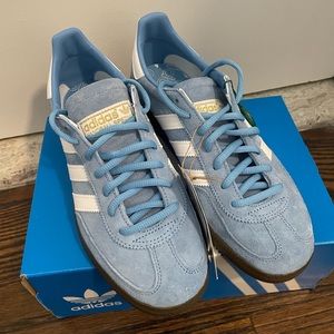 BRAND NEW WITH TAGS - ADDIDAS HANDBALL SPEZIAL MENS SIZE 7 RARE COLOR